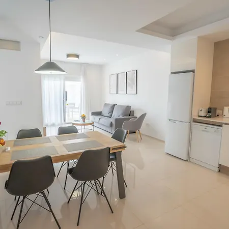 Helgafell Exclusive Penthouse *